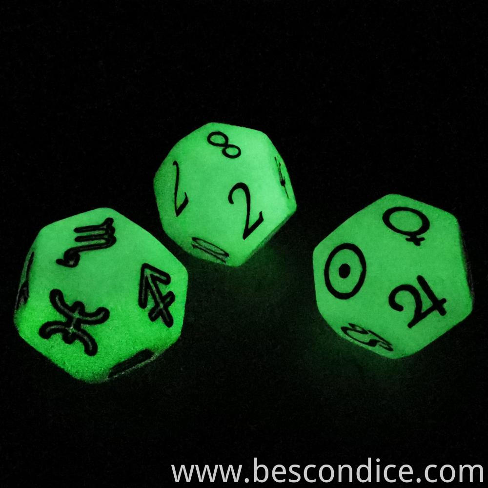 Glowing Astrological Dice 12 Sided Tarot Dice Resin 2